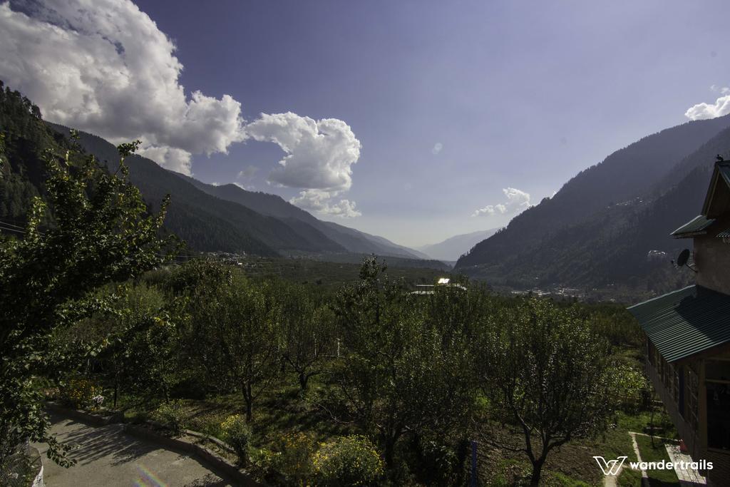Gurung'S Cottages - A Wandertrails Stay Манали Экстерьер фото
